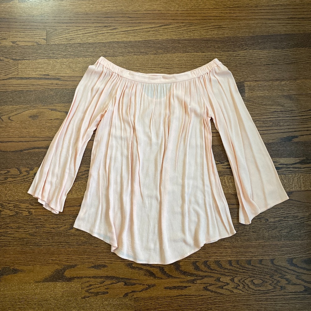 Women’s shirt